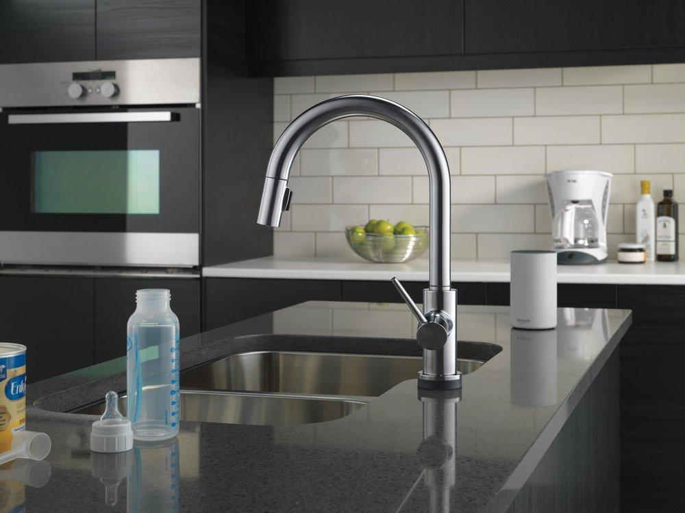 Delta Faucet Arctic Stainless Single Handle Pull Down Voice and Touch Activated Kitchen Faucet 