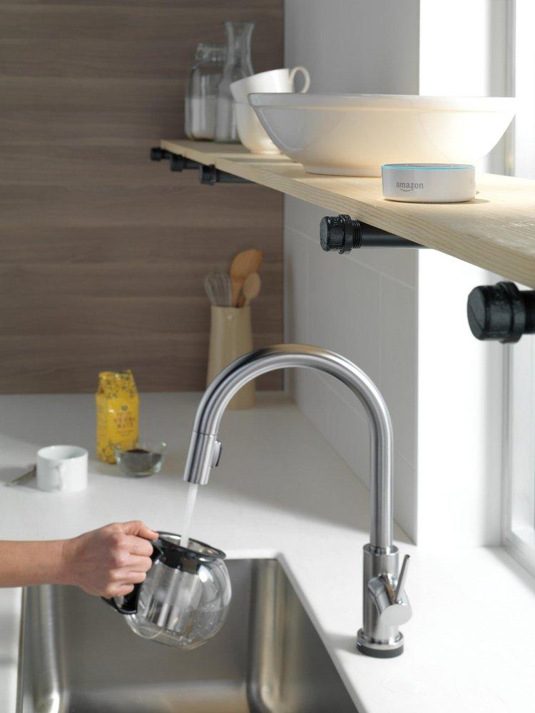 Delta Faucet Arctic Stainless Single Handle Pull Down Voice and Touch Activated Kitchen Faucet 