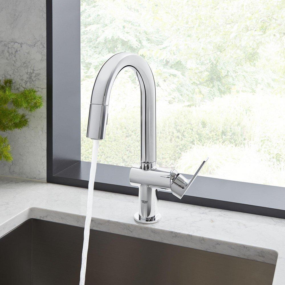 GROHE StarLight Chrome Monoblock Single Handle Pull Down Kitchen Faucet 