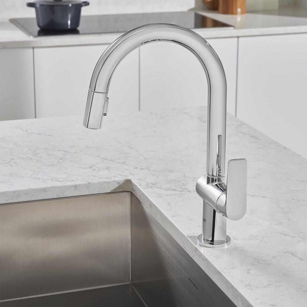 GROHE StarLight&reg; Chrome Monoblock Single Handle Pull Down Kitchen Faucet 