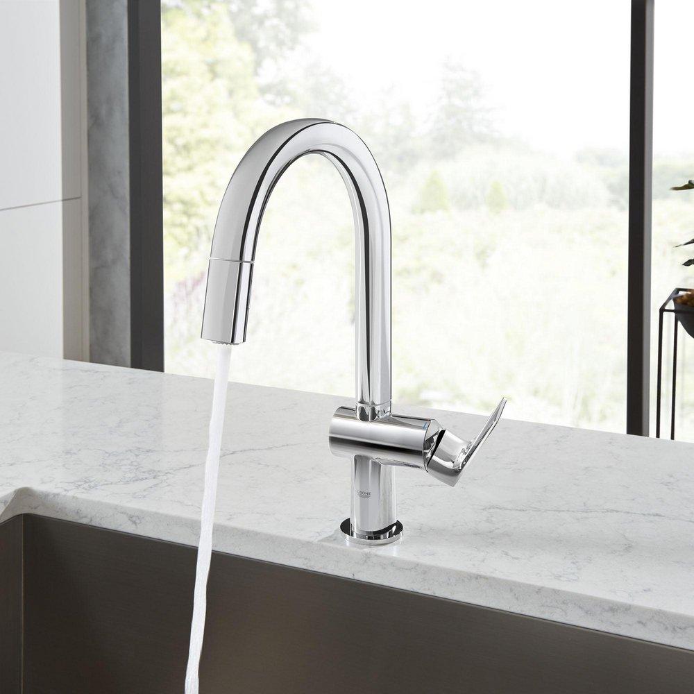 GROHE StarLight&reg; Chrome Monoblock Single Handle Pull Down Kitchen Faucet 