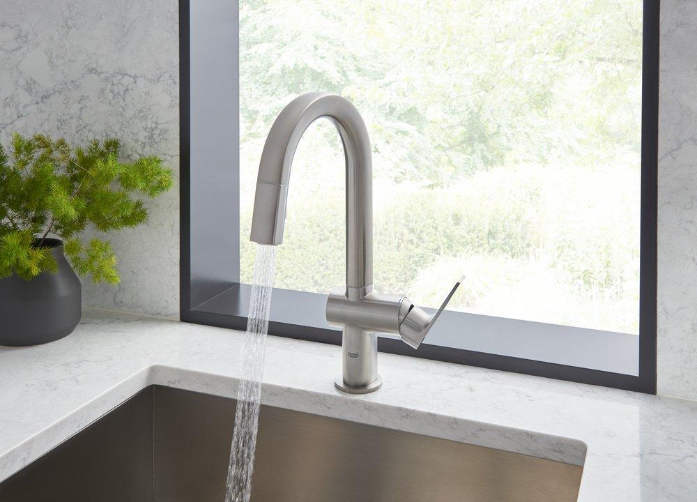 GROHE SuperSteel Infinity Single Handle Lever Bar Faucet 