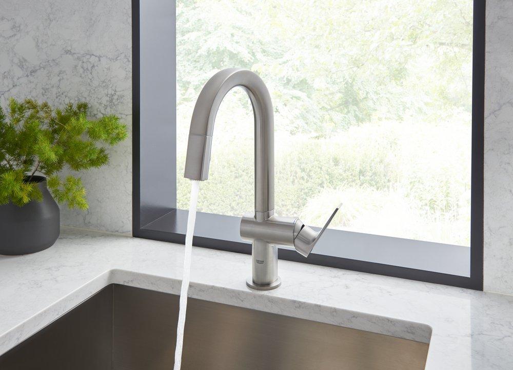 GROHE SuperSteel Infinity Single Handle Lever Bar Faucet 