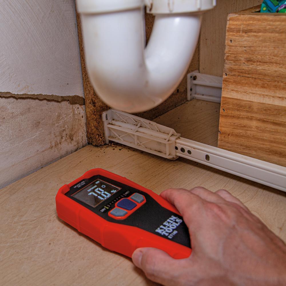Klein Tools Black Battery Moisture Meter 