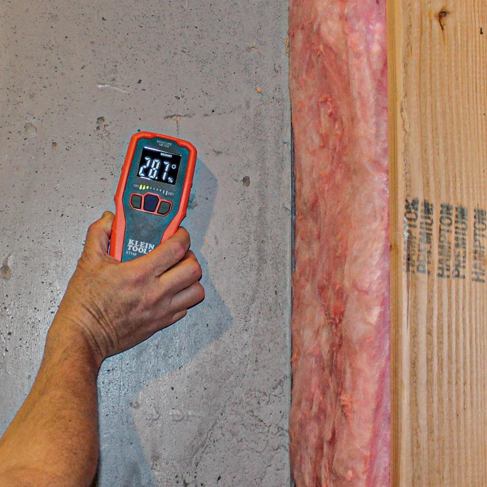 Klein Tools Black Battery Moisture Meter 