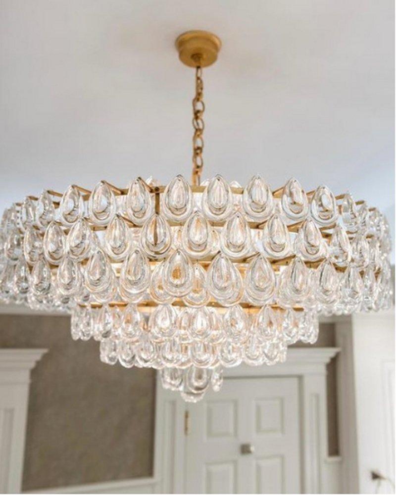 Visual Comfort & Co. Signature Gild 20-3/4 x 36 in. 40W 12-Light Chandelier 