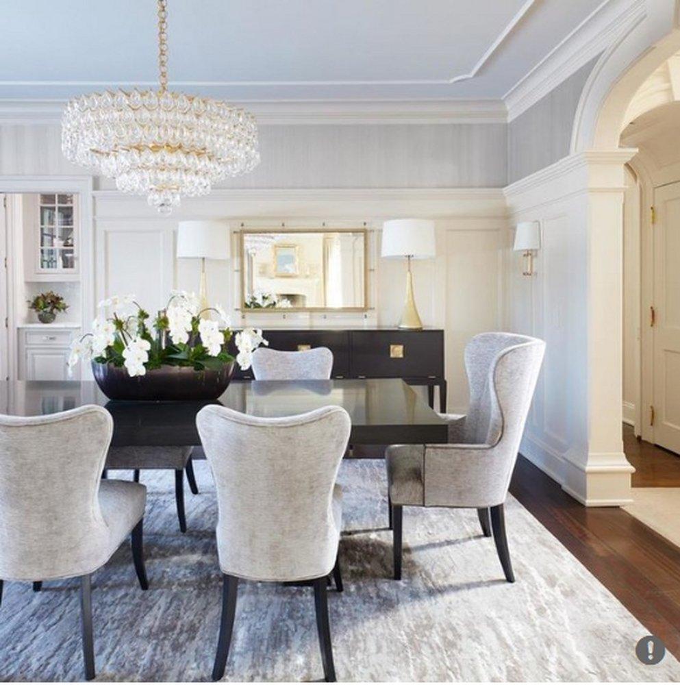 Visual Comfort & Co. Signature Gild 20-3/4 x 36 in. 40W 12-Light Chandelier 