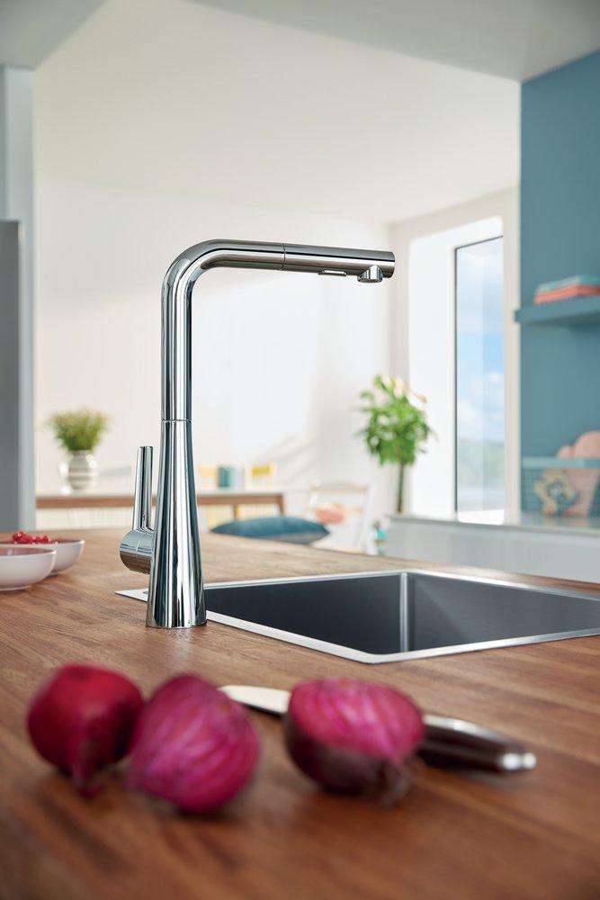 GROHE Chrome Single Handle Pull Down Kitchen Faucet 