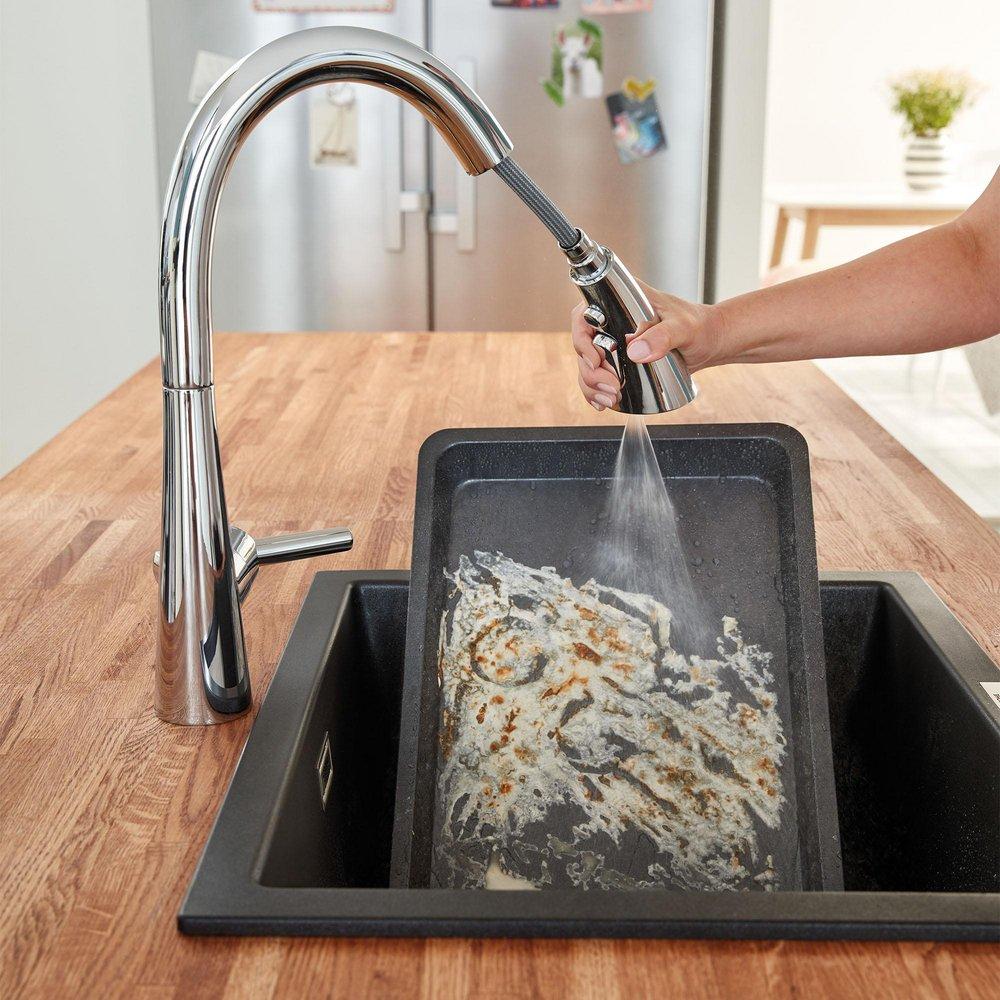 GROHE Chrome Single Handle Pull Out Kitchen Faucet 