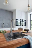 GROHE SuperSteel Infinity Single Handle Pull Out Kitchen Faucet 