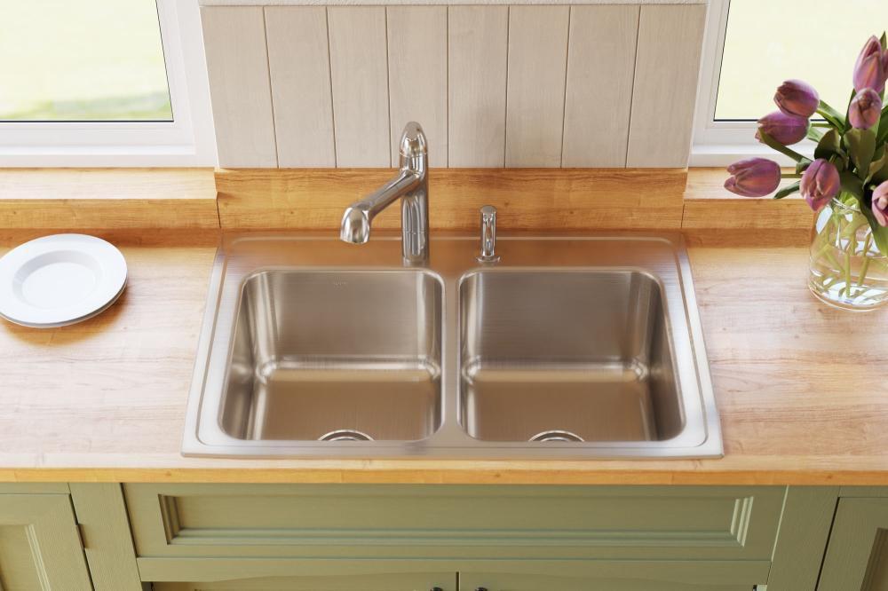 Elkay Lustrous Satin 33 x 22 in. Stainless Steel Double Bowl Drop-in Kitchen Sink in Lustrous Satin 
