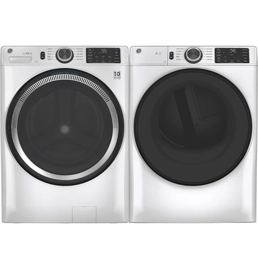 GE&reg; White 32 in. 4.8 cu. ft. Electric Front Load Washer 