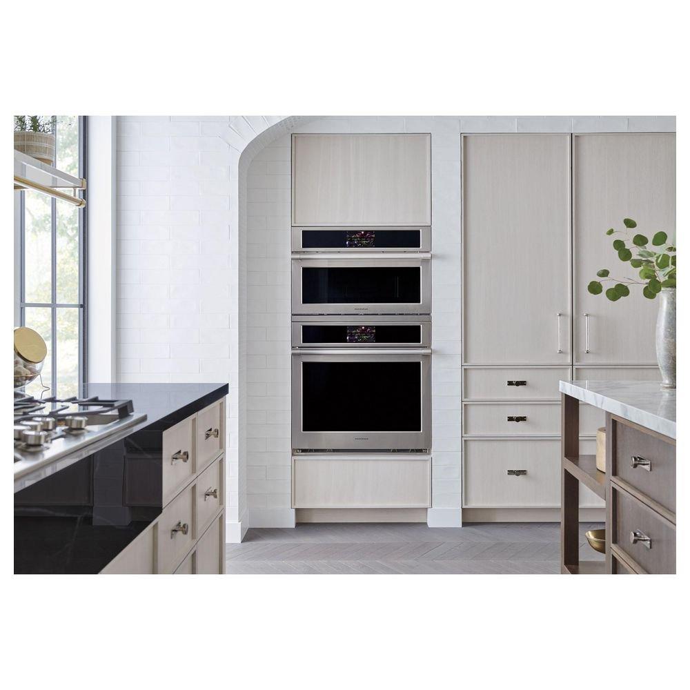 Monogram&reg; Stainless Steel 29-3/4 in. 5 cu. ft. Single Oven 