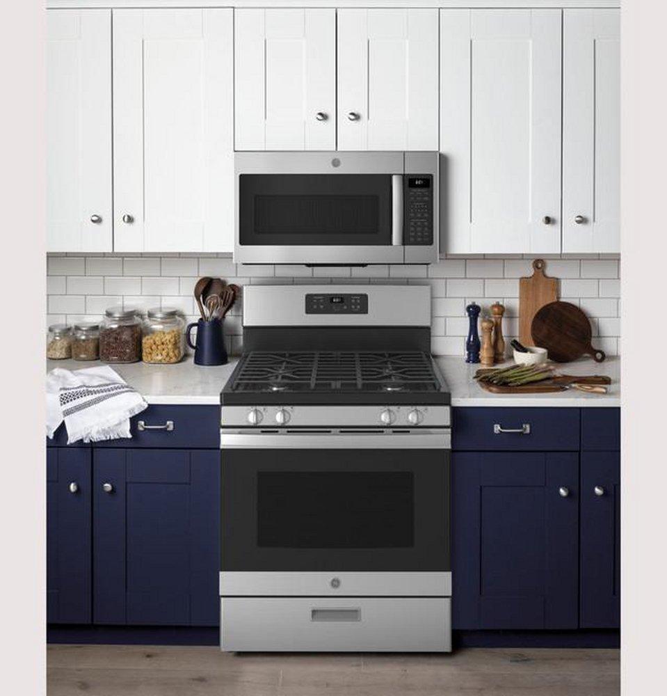 GE® Stainless Steel 30 in. Gas 4-Burner Sealed Freestanding Range 