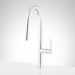 Single Handle Pull Down Kitchen Faucet in Chrome