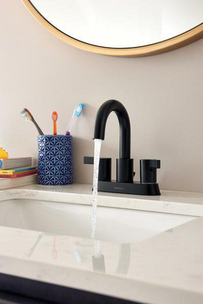 PEERLESS APEX TWO HANDLE CENTERSET LAVATORY FAUCET 