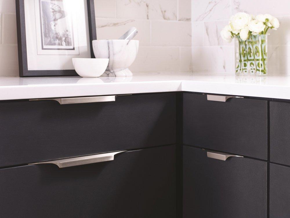 EXTENT 8-9/16 IN (217 MM) CENTER-TO-CENTER SATIN NICKEL CABINET EDGE PULL 