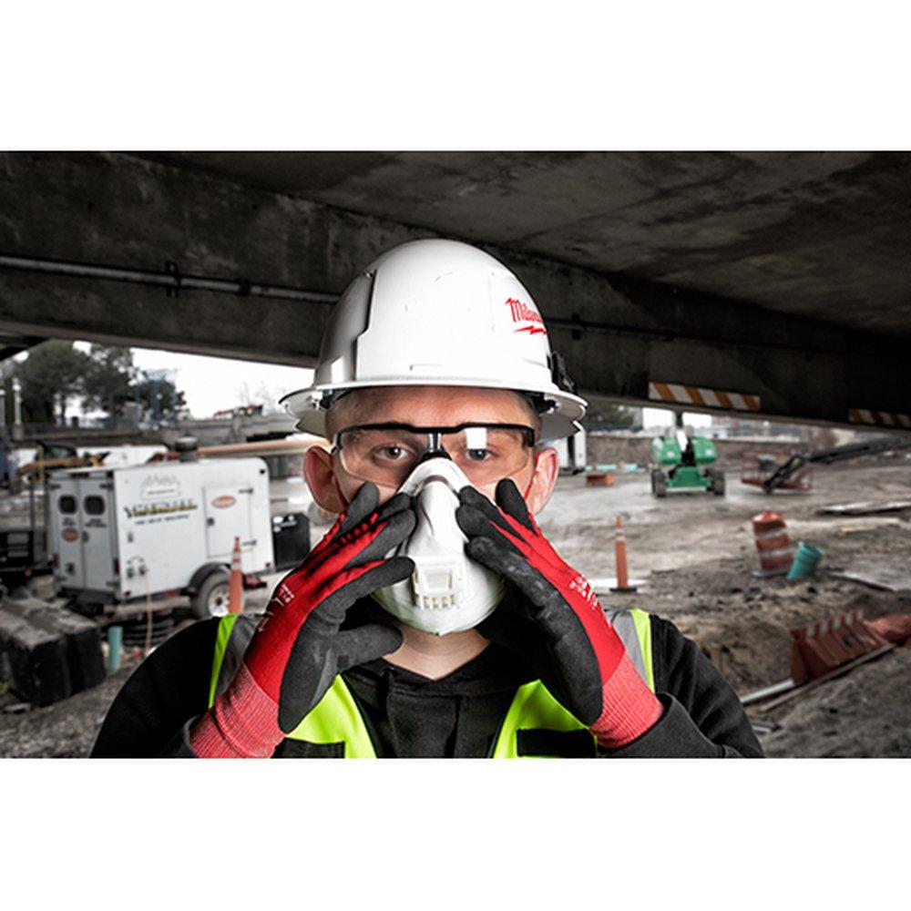Milwaukee® White NIOSH 42 CFR 84 Valved Respirator in White 
