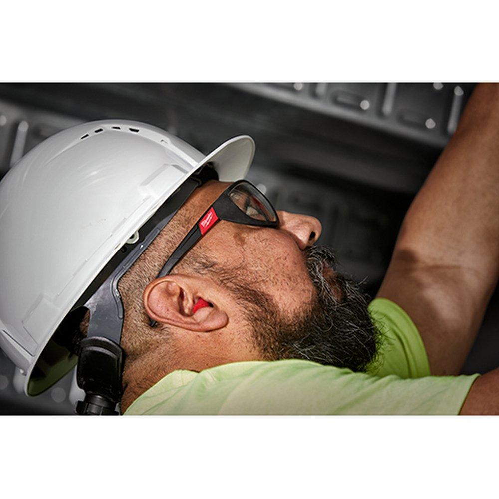 Milwaukee® Silver Silver Disposable Ear Plug 