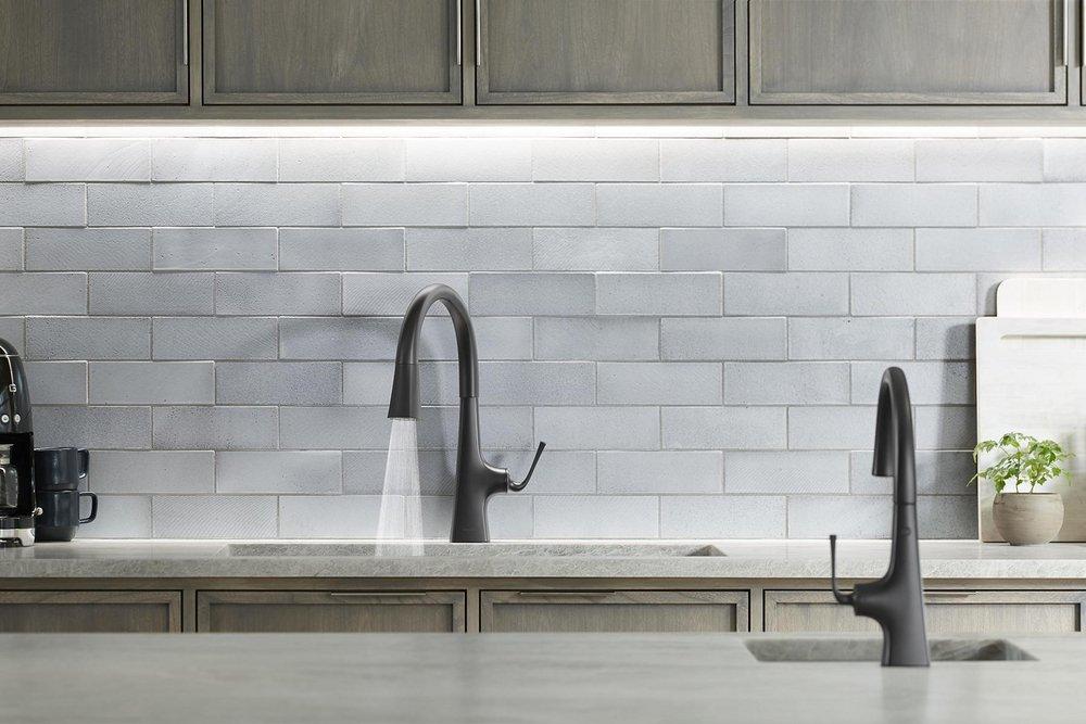 KOHLER Matte Black Single Handle Pull Down Kitchen Faucet 