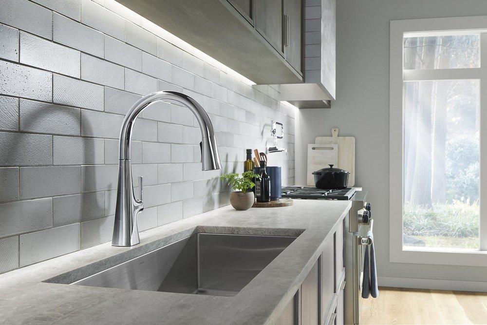 KOHLER Polished Chrome Single Handle Pull Down Kitchen Faucet 