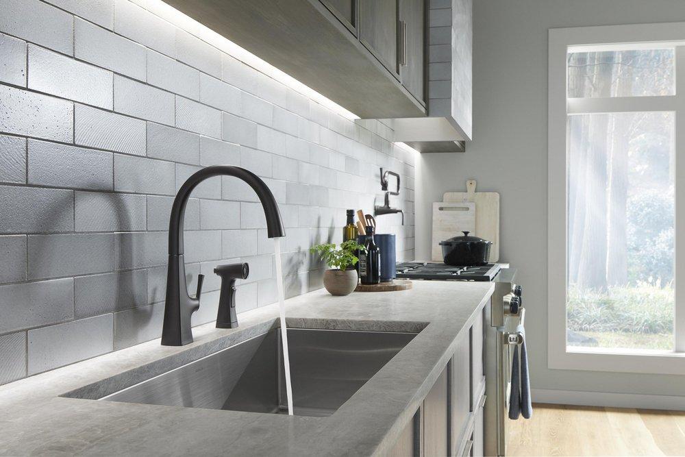 KOHLER Matte Black Single Handle Pull Down Kitchen Faucet 