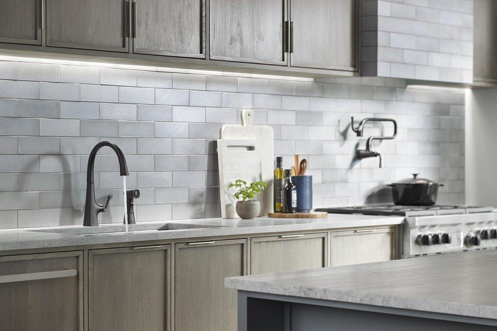 KOHLER Matte Black Single Handle Pull Down Kitchen Faucet 