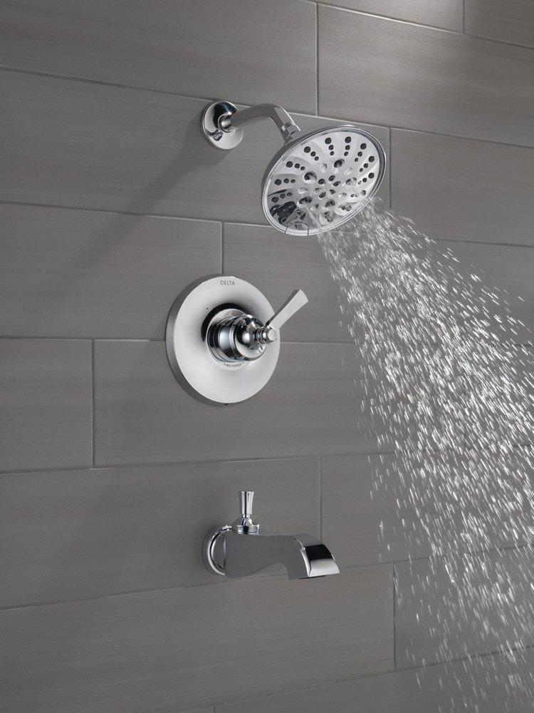 Delta Faucet Chrome Single Handle Lever Handle 