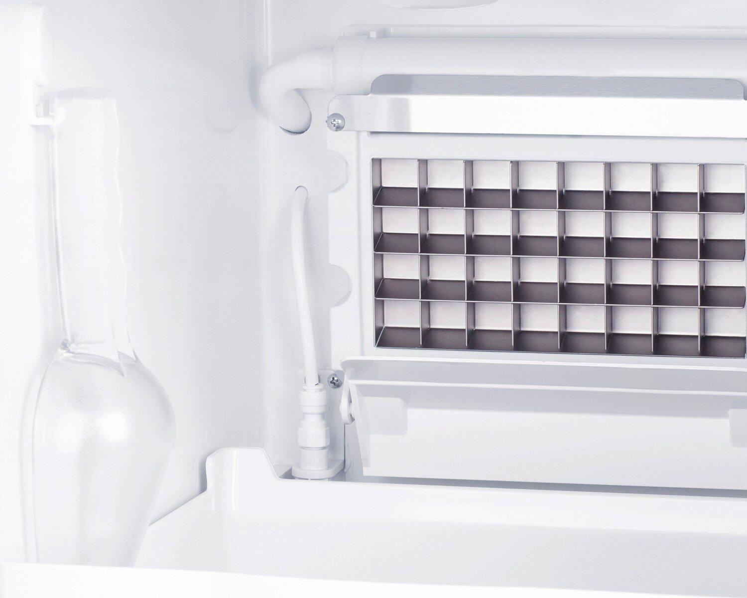 Summit Appliance Panel Ready 32-19/50 in. 25 lb Ice Maker 