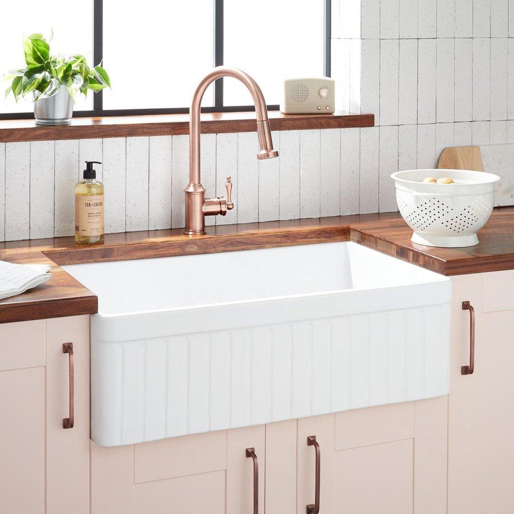 Signature Hardware White 32-3/4 x 20 in. Fireclay Single Bowl Farmhouse Kitchen Sink 