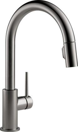 Single Handle Pull Down Kitchen Faucet in Black Stainless