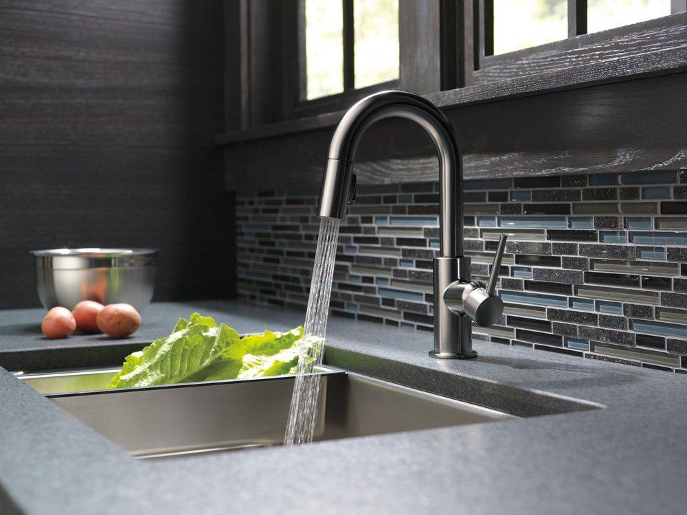 Single Handle Pull Down Bar Faucet in Black Stainless 