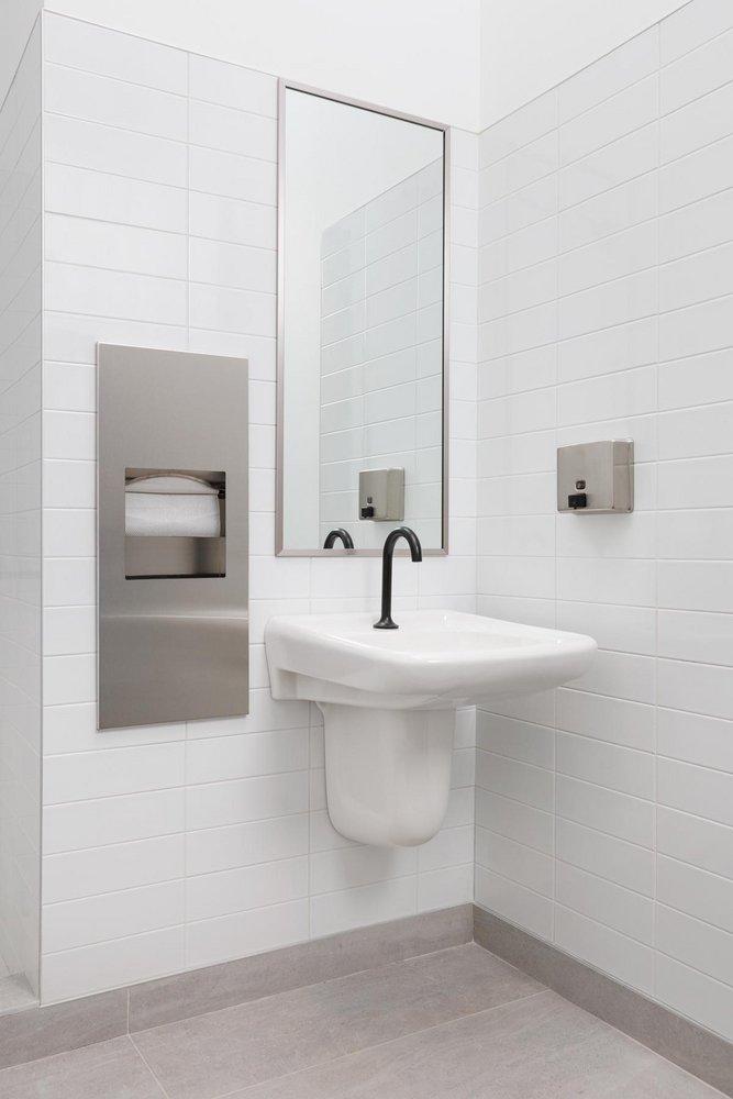 Delta Faucet Matte Black Sensor Bathroom Sink Faucet 