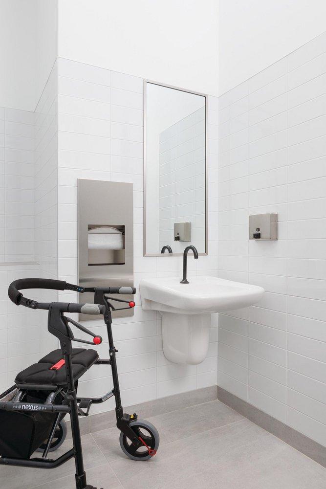 Delta Faucet Matte Black Sensor Bathroom Sink Faucet 