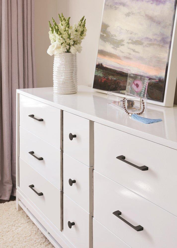 Amerock Matte Black 5-11/16 in. Pull 