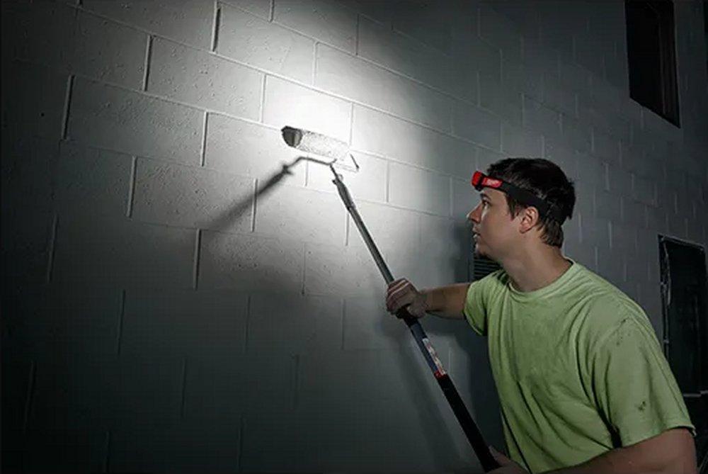 Milwaukee® Red Battery Powered Alkaline LED Spot Flood Head Light 