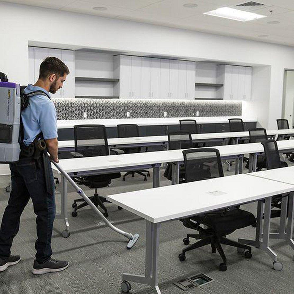 Cordless Vacuum with Xover Multi-Surface Telescoping Wand Tool Kit 