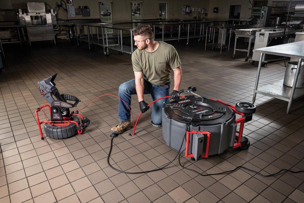 RIDGID Black Machine with Cable Kit 