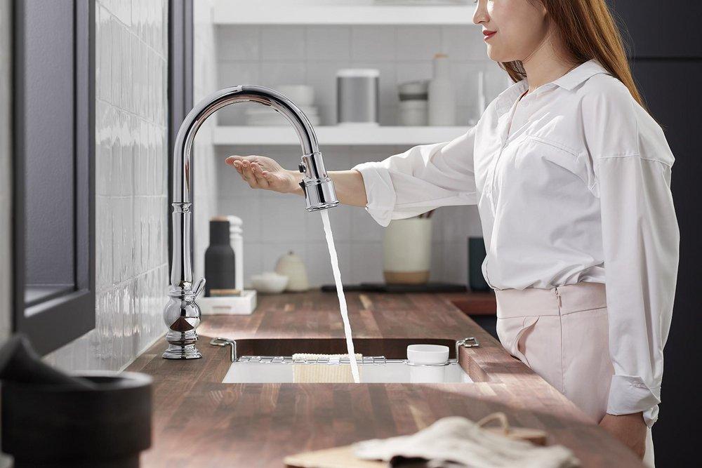 KOHLER Polished Chrome Single Handle Pull Down Kitchen Faucet 