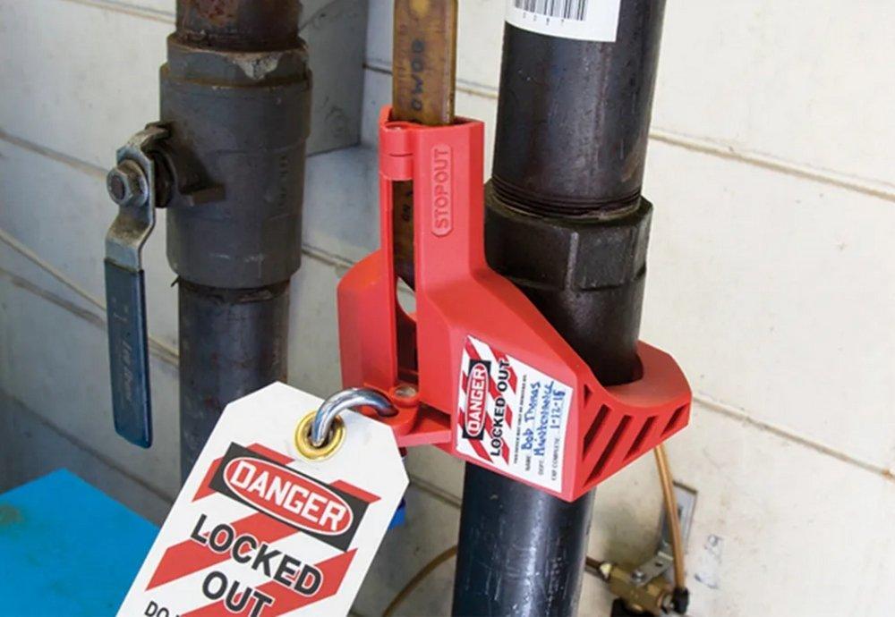 Accuform Red Plastic Ball Valve Lockout in Red 