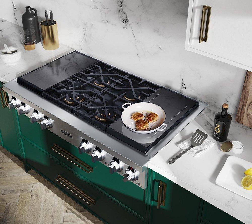 Signature Kitchen Suite Stainless Steel 8-Burner 23000 BTU Induction Cooktop 