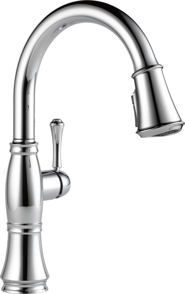 Delta Faucet Lumicoat&trade; Chrome Single Handle Pull Down Kitchen Faucet with Three-Function Spray, Magnetic Docking and ShieldSpray Technology 