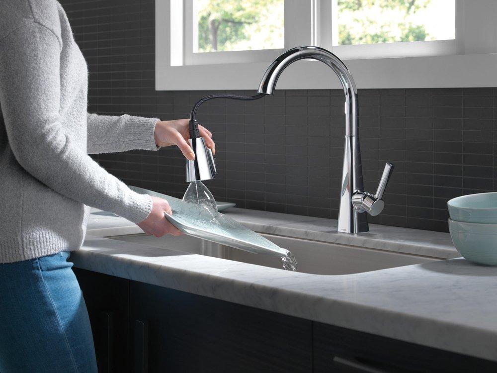 Delta Faucet Chrome Pull Down Kitchen Faucet 