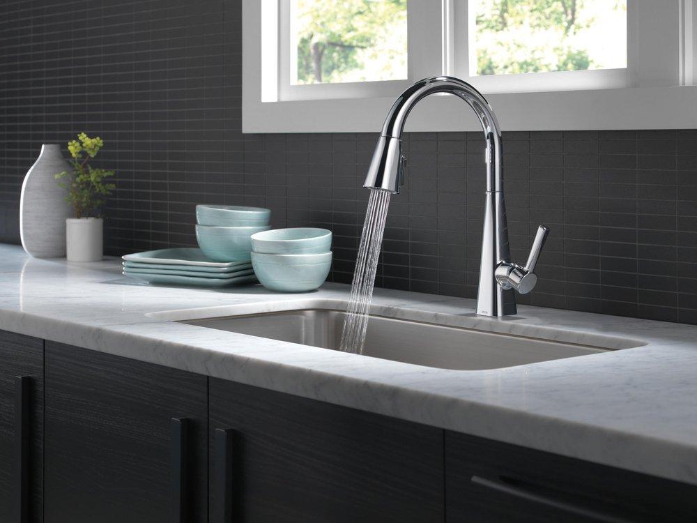 Delta Faucet Chrome Pull Down Kitchen Faucet 