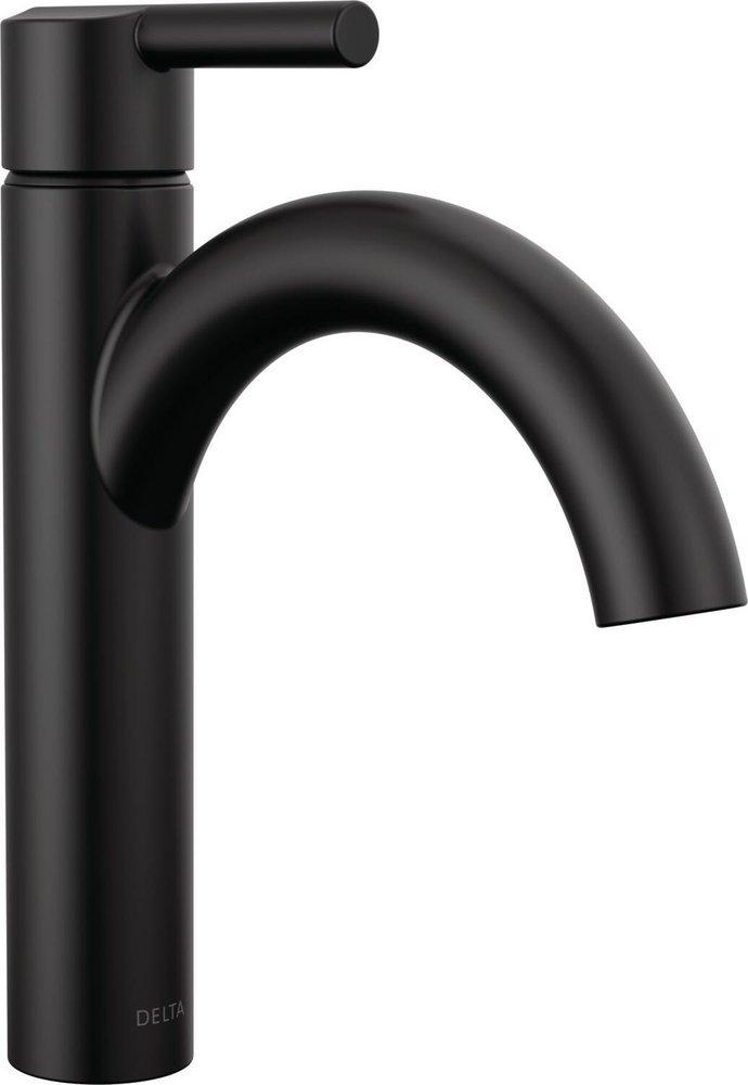 DELTA NICOLI SINGLE HANDLE BATHROOM FAUCET 