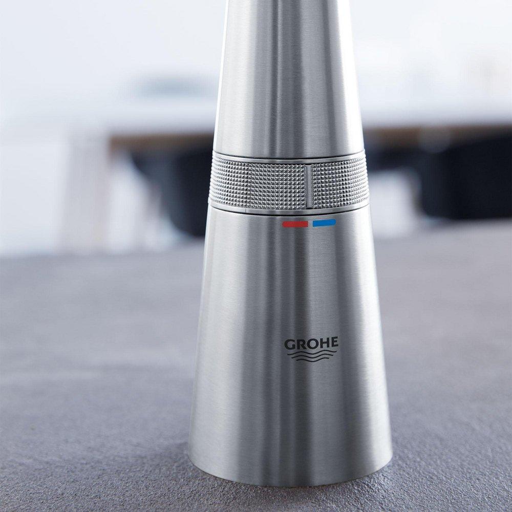 GROHE SuperSteel Single Handle Pull Out Kitchen Faucet 