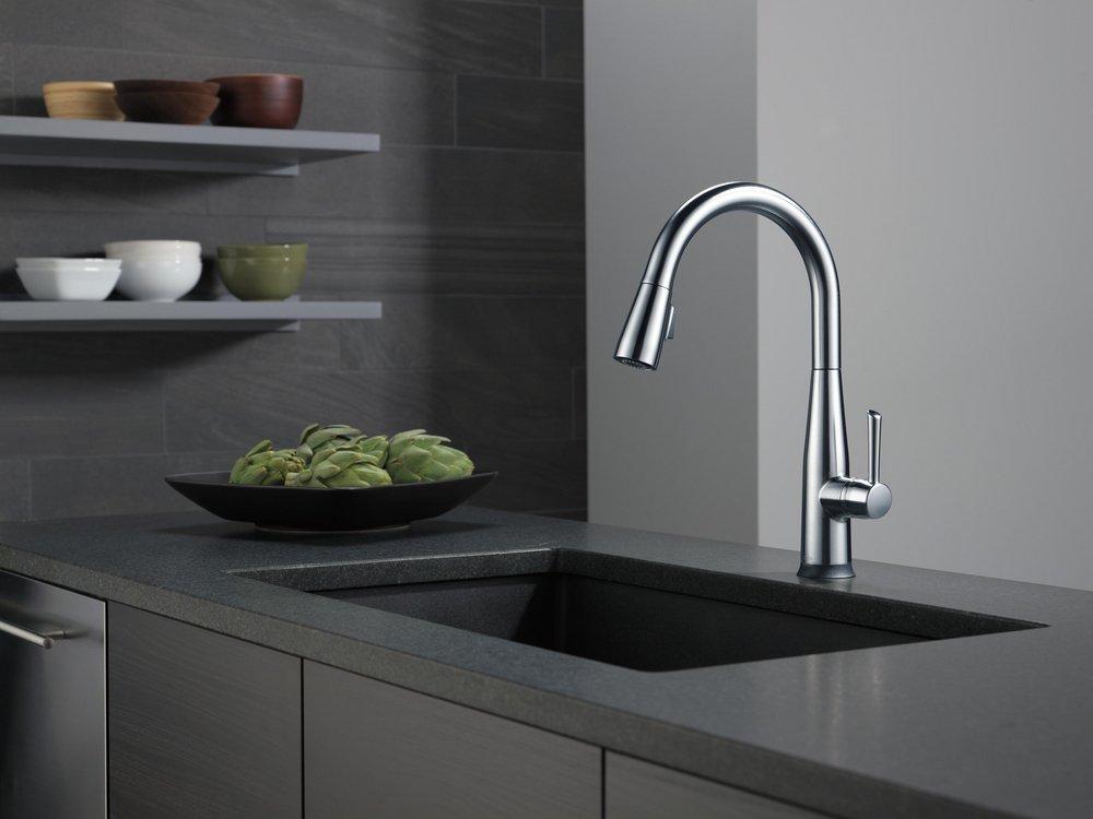 Delta Faucet Arctic Stainless Single Handle Pull Down Touch and Voice Activated Kitchen Faucet 