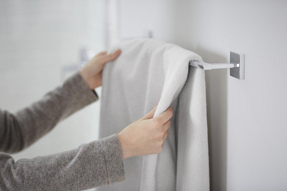 KOHLER Polished Chrome 24 in. Towel Bar 