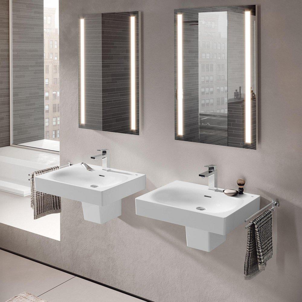 EUROCUBE WALL-HUNG SINK 8 IN CENTERS 