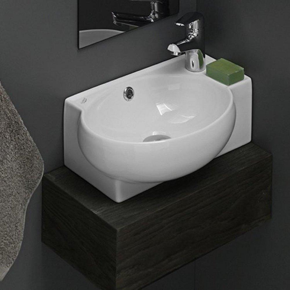 CeraStyle 17-1/2" Ceramic Wall Mounted Bathroom Sink with 1 Faucet Hole and Overflow 